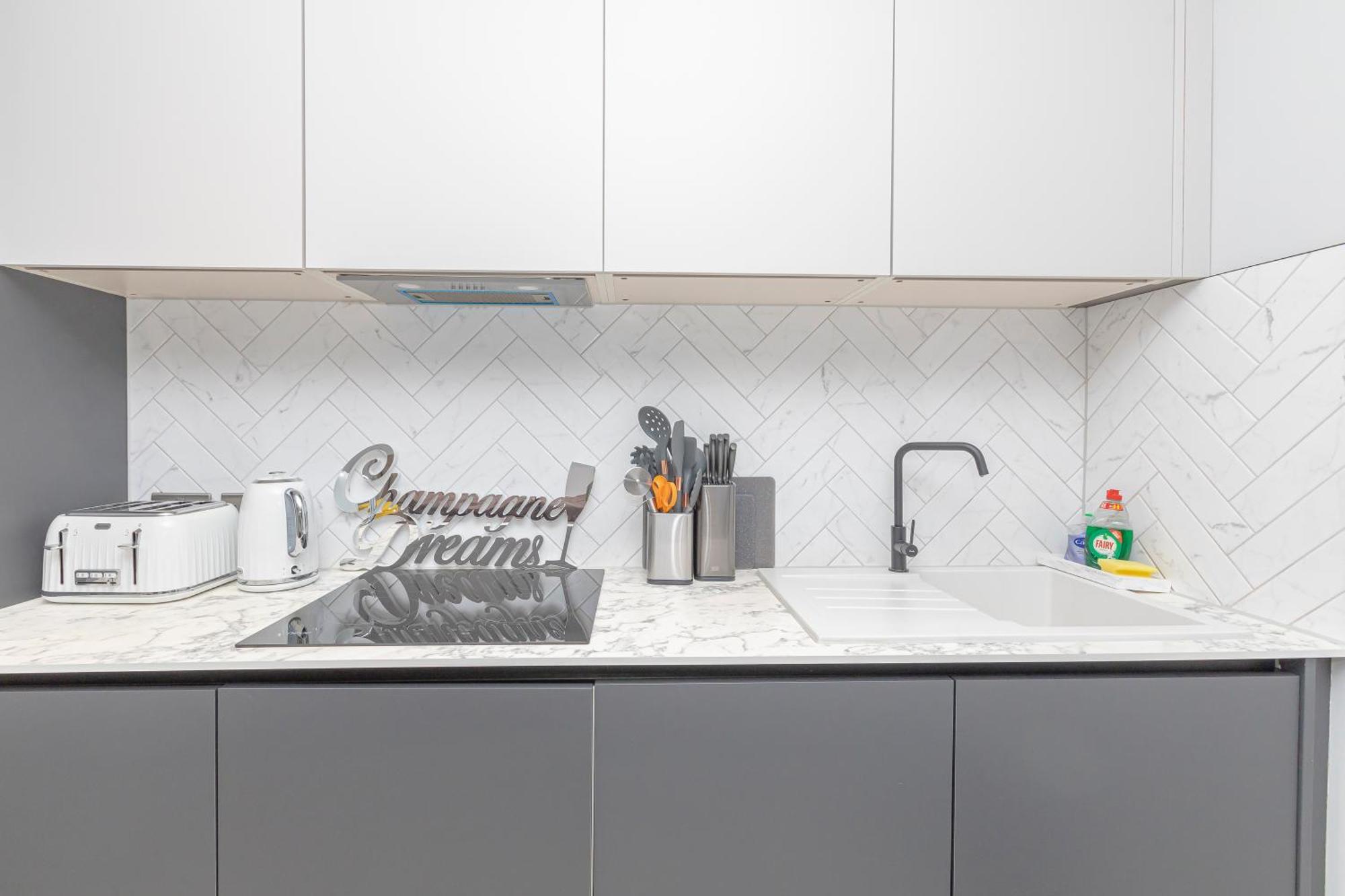 Flash Sales Offer - Any Week Day No Minimum Night Restrictions Brighton City Centre Seafront 1 Bedroom Flat Bn133Duk02 Luaran gambar